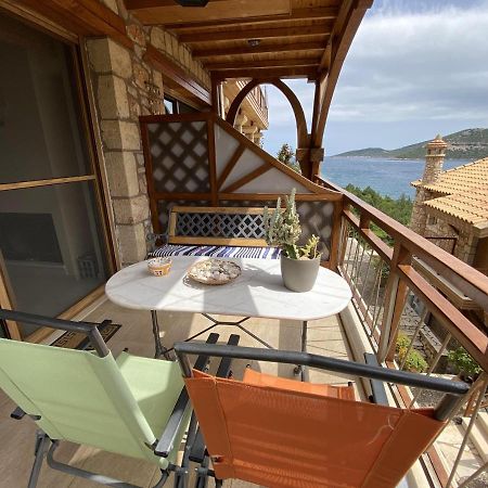 Two-Storey Mansion At The Sea Arkadiko Chorio Exterior foto