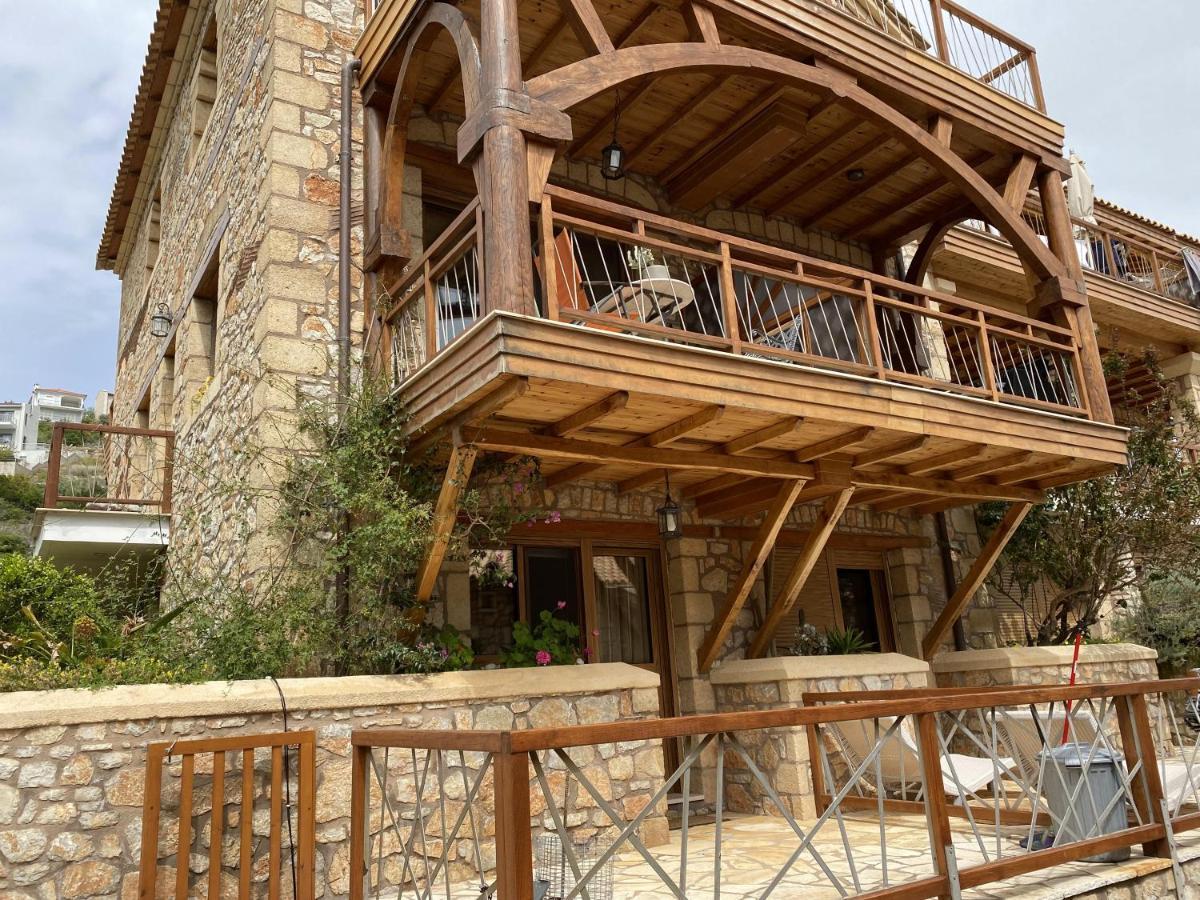 Two-Storey Mansion At The Sea Arkadiko Chorio Exterior foto