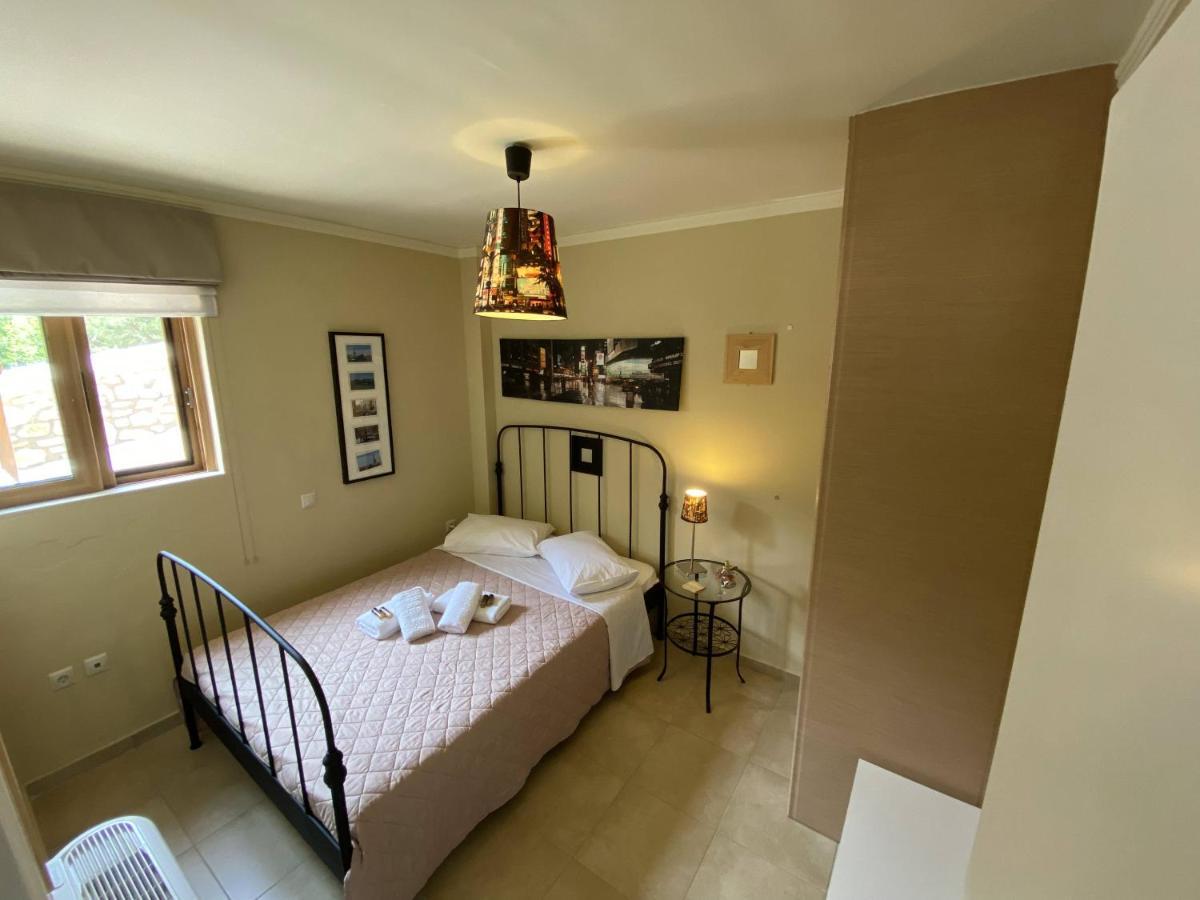 Two-Storey Mansion At The Sea Arkadiko Chorio Exterior foto